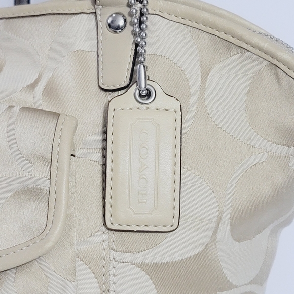 COACH SIGNATURE MONOGRAM KHAKI TOTE - Picture 3 of 12